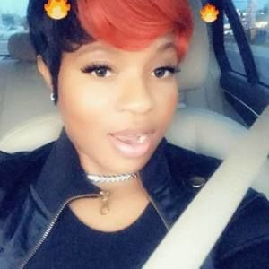 Meet your Posher, Dania